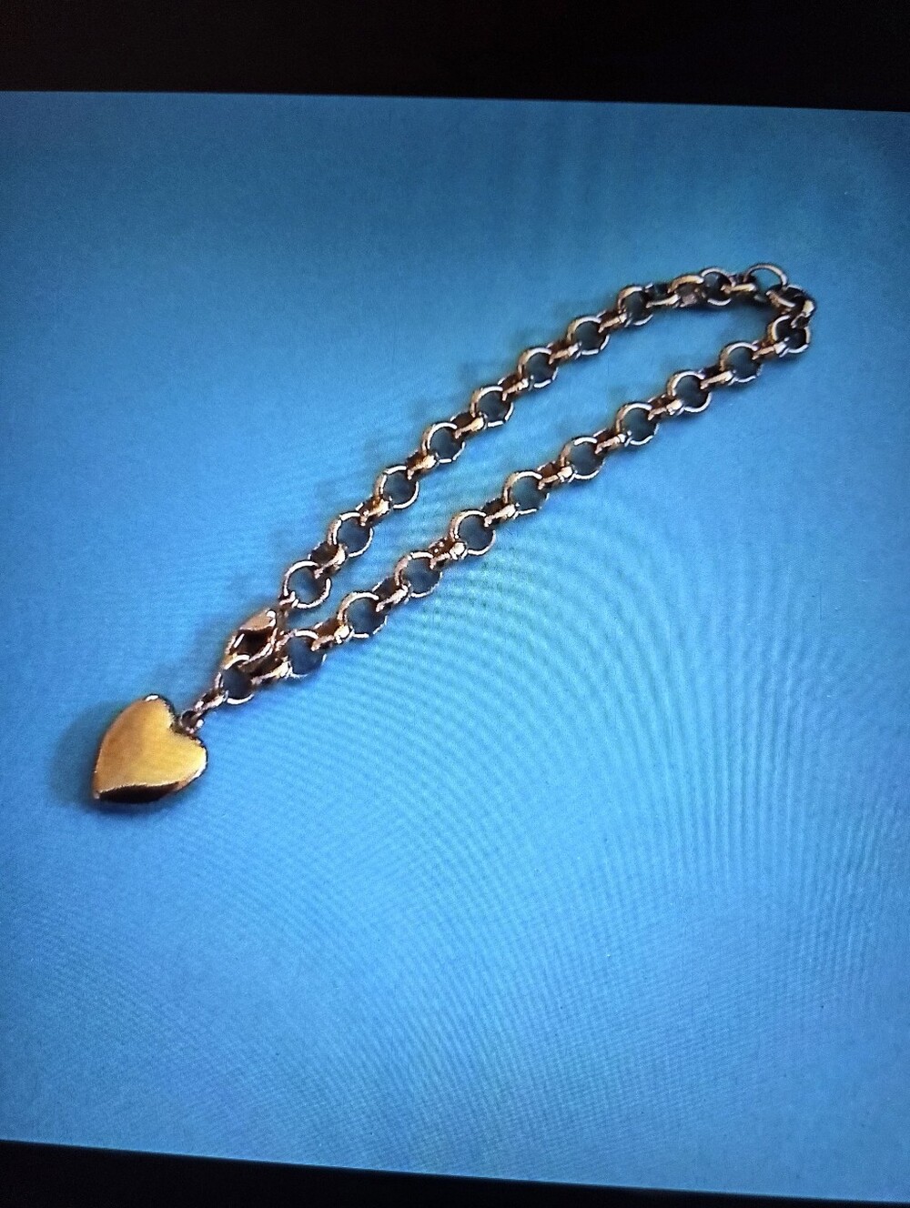 Gold Heart Charm Bracelet - Gold Tone